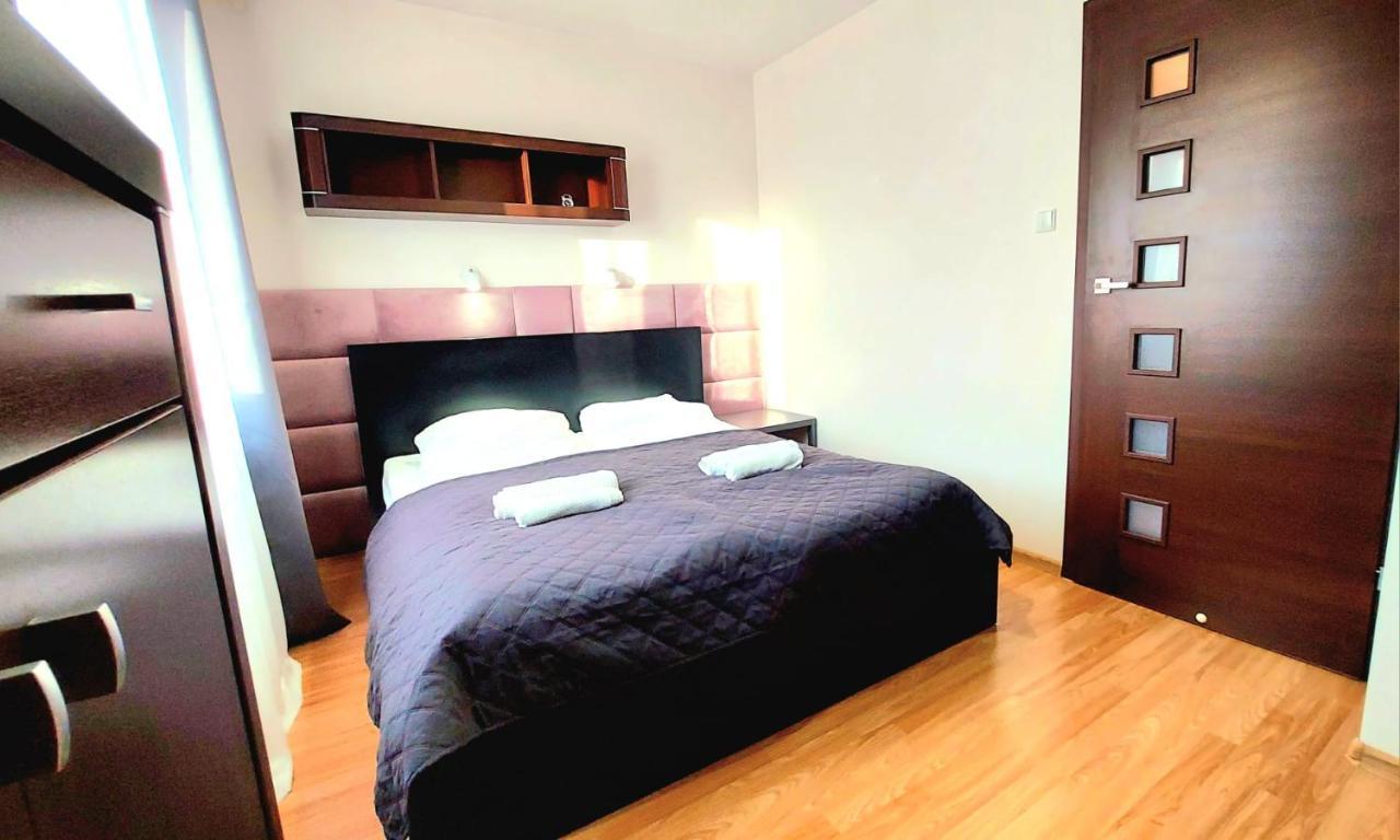Morza Szum Jantar Triapart Dış mekan fotoğraf